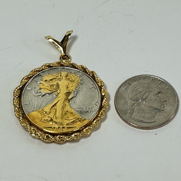 1944 Gold Gilded Plated Silver Walking Liberty Half Dollar Necklace Pendant - Picture 3 of 6
